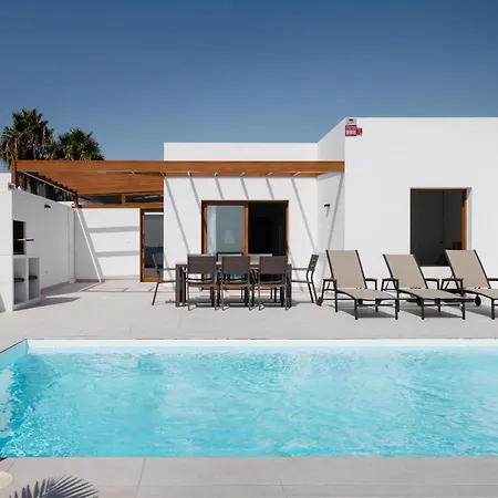 Gadea - Vipvipvillas *
