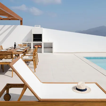 Villa Gadea - Vipvipvillas *